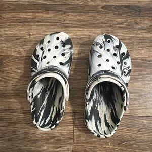 Tie dye Crocs kids size 13
